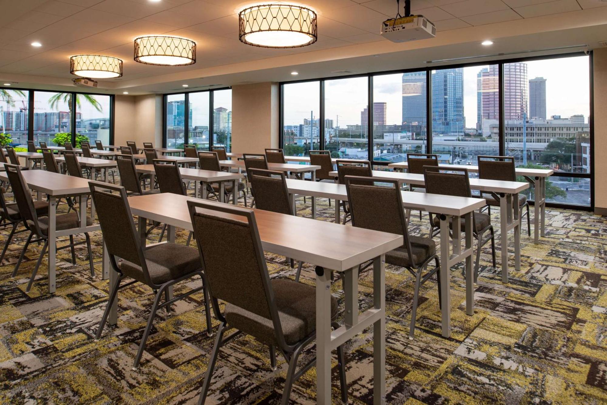 Home2 Suites By Hilton Tampa Downtown Channel District Luaran gambar
